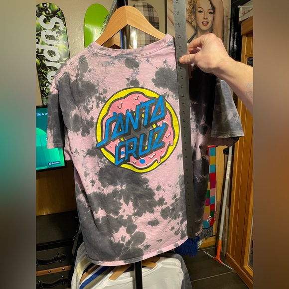 Santa Cruz odd future donuts size large pink, and black tie dye - Picture 5 of 7